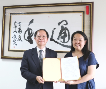 国立台湾大学・生命科学院（JENG, Shih-Tong 学部長とTING, Chau-Ti 助教授）